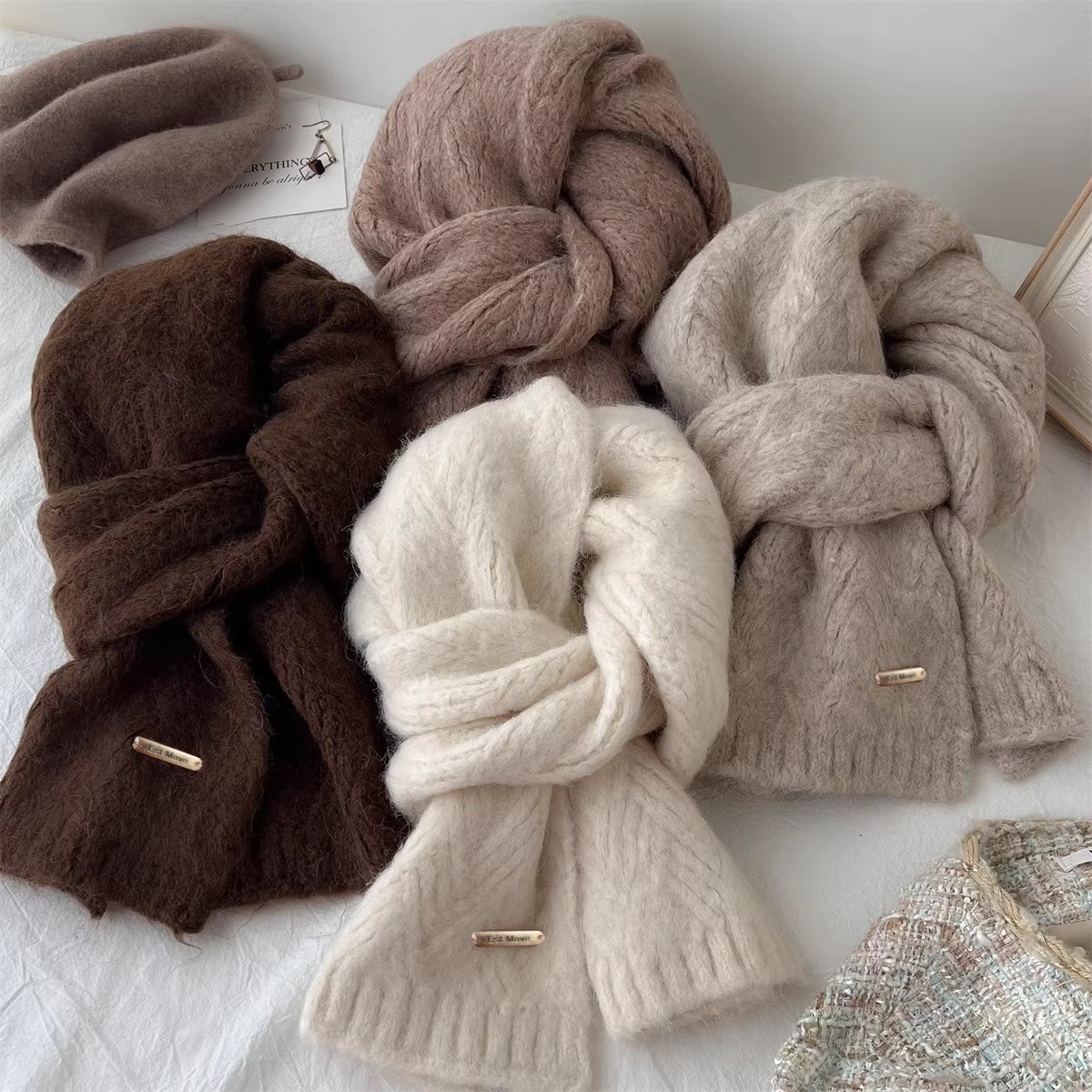 Wool Scarf Men - ผ้าพันคอขนสัตว์คุณภาพสูง สำหรับผู้หญิงและผู้ชาย ฤดูหนาว ผ้าผสมขนสัตว์สไตล์เกาหลี แฟชั่นเรียบง่ายคลาสสิก ผ้าคลุมไหล่ถัก